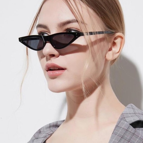 3 FOR $13 | NEW! Triangle Sunglasses Retro cat - Picture 4 of 7